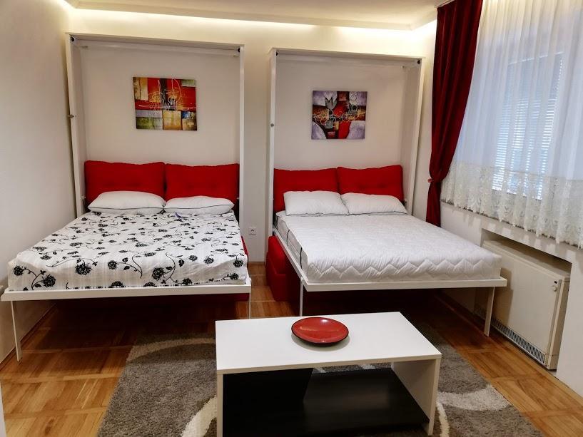 Lola 1 Appartement Belgrado Buitenkant foto